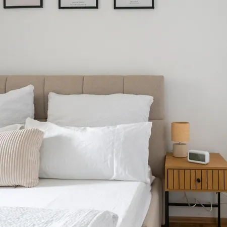 Apartment Coyhomes Riverside - Serviced