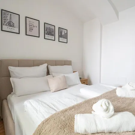 Coyhomes Riverside - Serviced Apartment